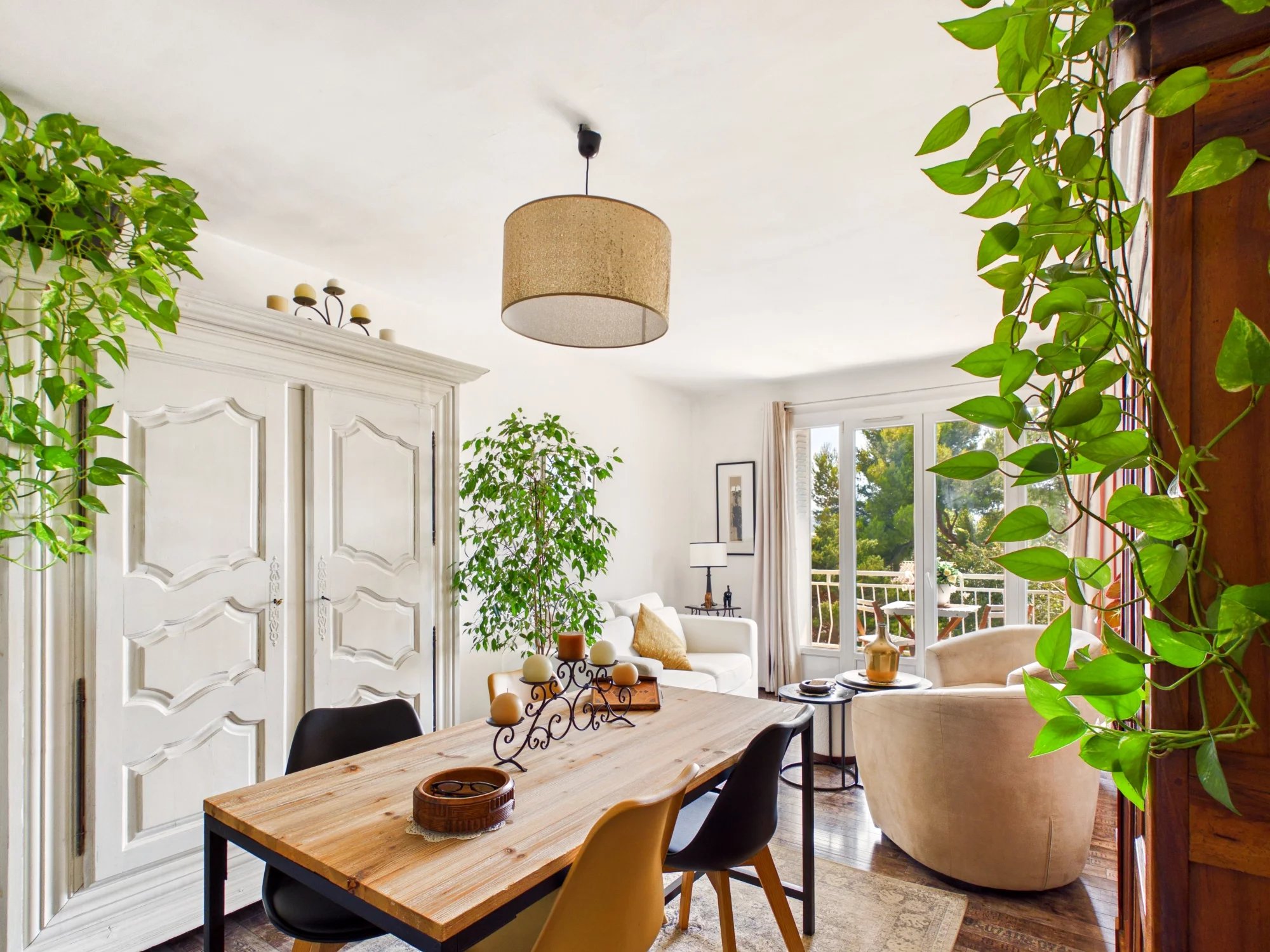 Aix center, Appartment with terrace, Provence-Alpes-Côte d’Azur – France – BVI86806