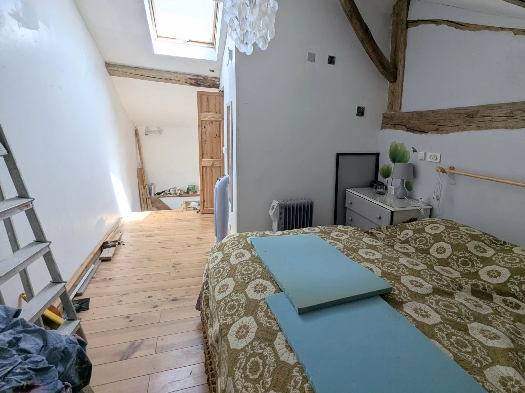 Charming 5-bedroom Country Property with Land, Pays de la Loire – France – BVI86662