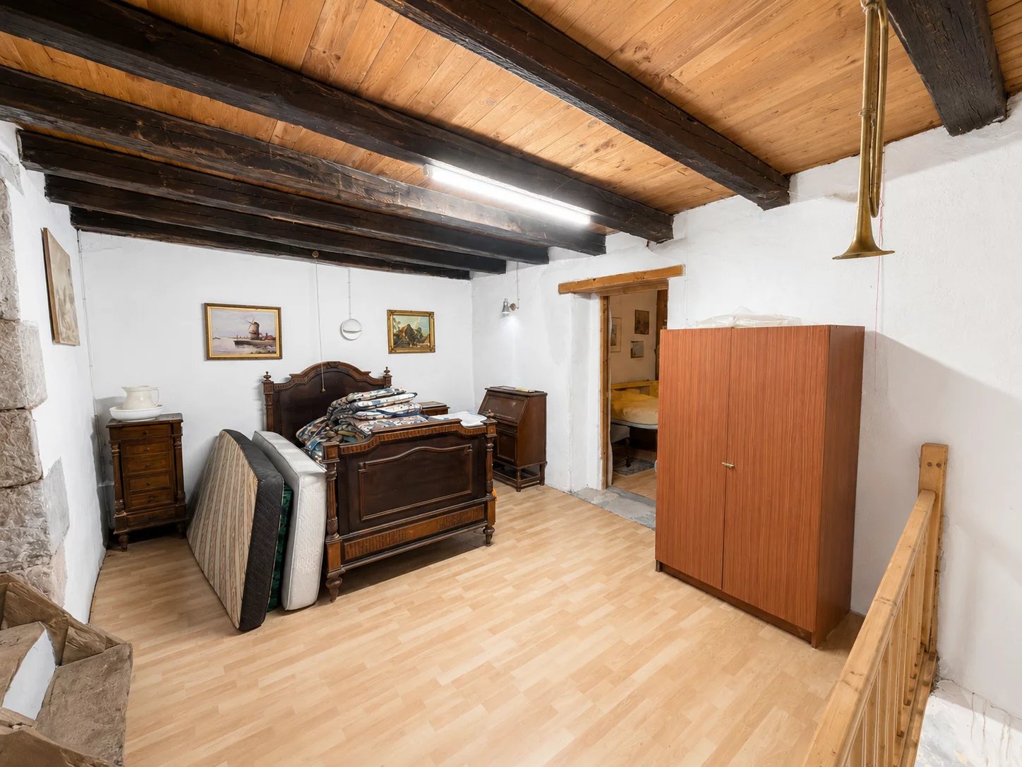 Stone House to renovate, close to Aubeterre-sur-Dronne, Aquitaine – France – BVI86827