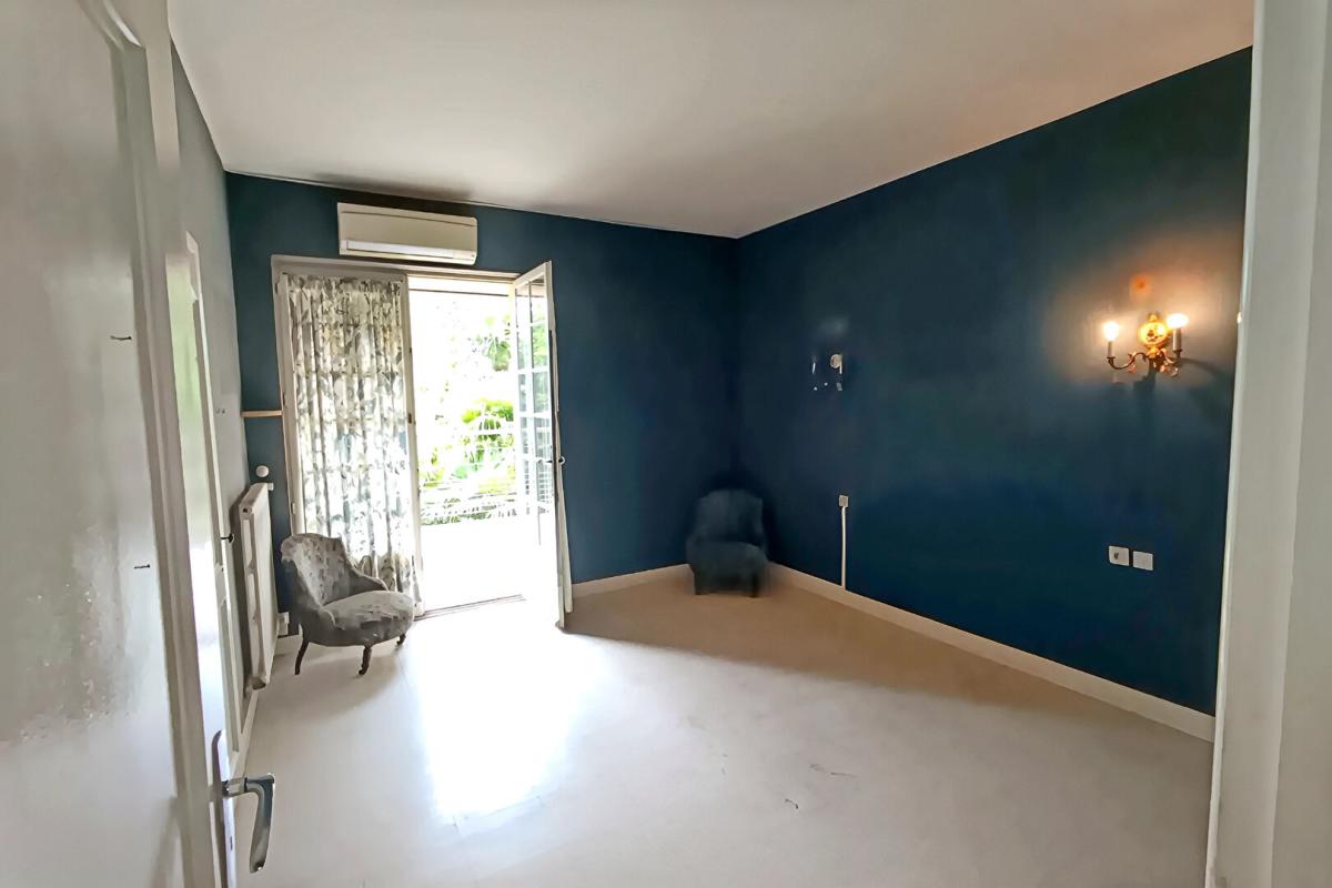 6 bedroom demeure in Brassac, Tarn, France