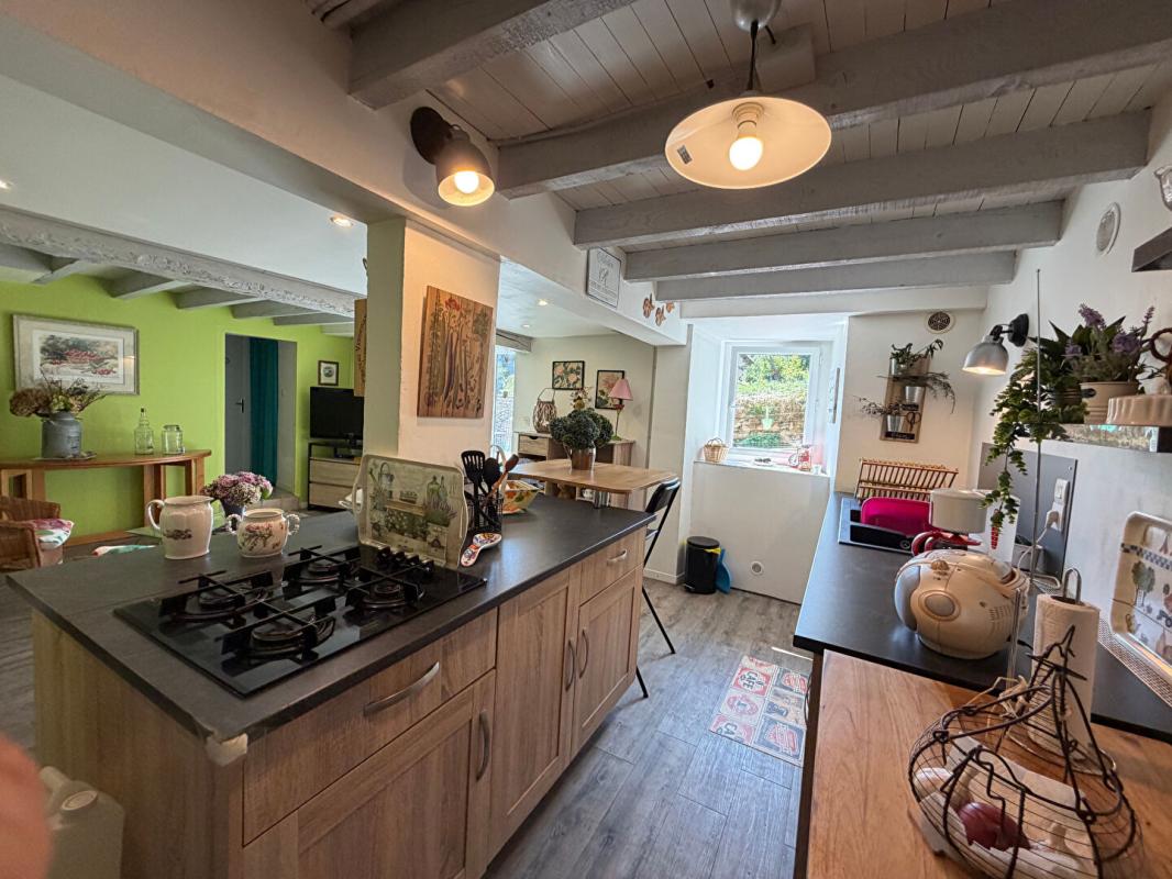 2 bedroom maison in Lacourt, Ariège, France