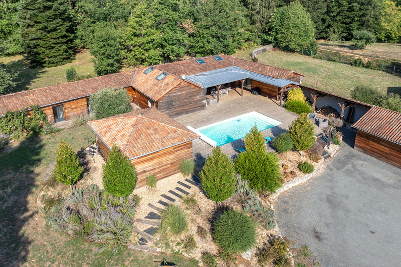 5 bedroom villa in Antonne Et Trigonant, Dordogne, France