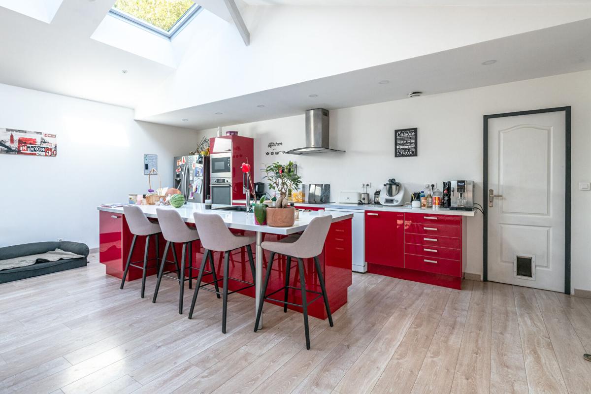 5 bedroom villa in Antonne Et Trigonant, Dordogne, France
