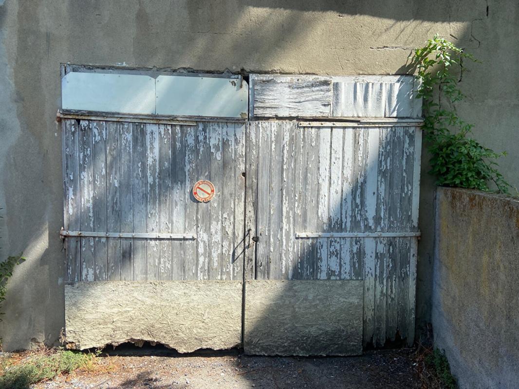 garage/box in Carcassonne, Aude, France