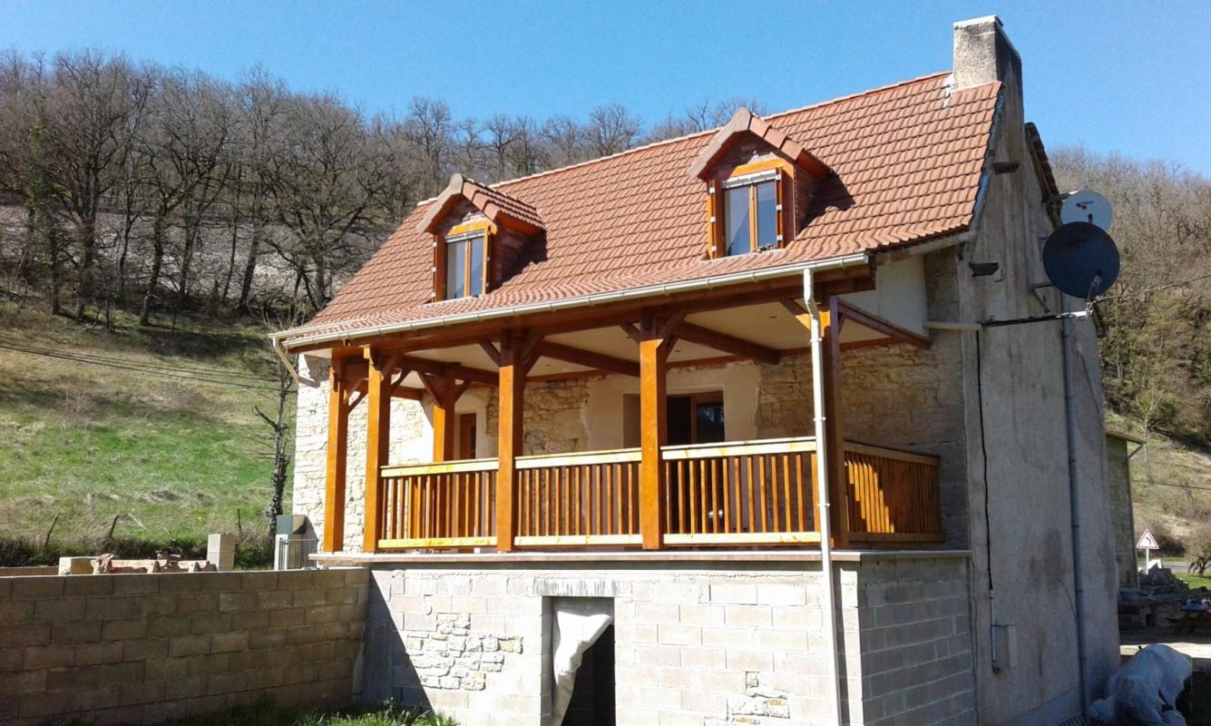 5 bedroom maison en pierres in Salles Courbaties, Aveyron, France