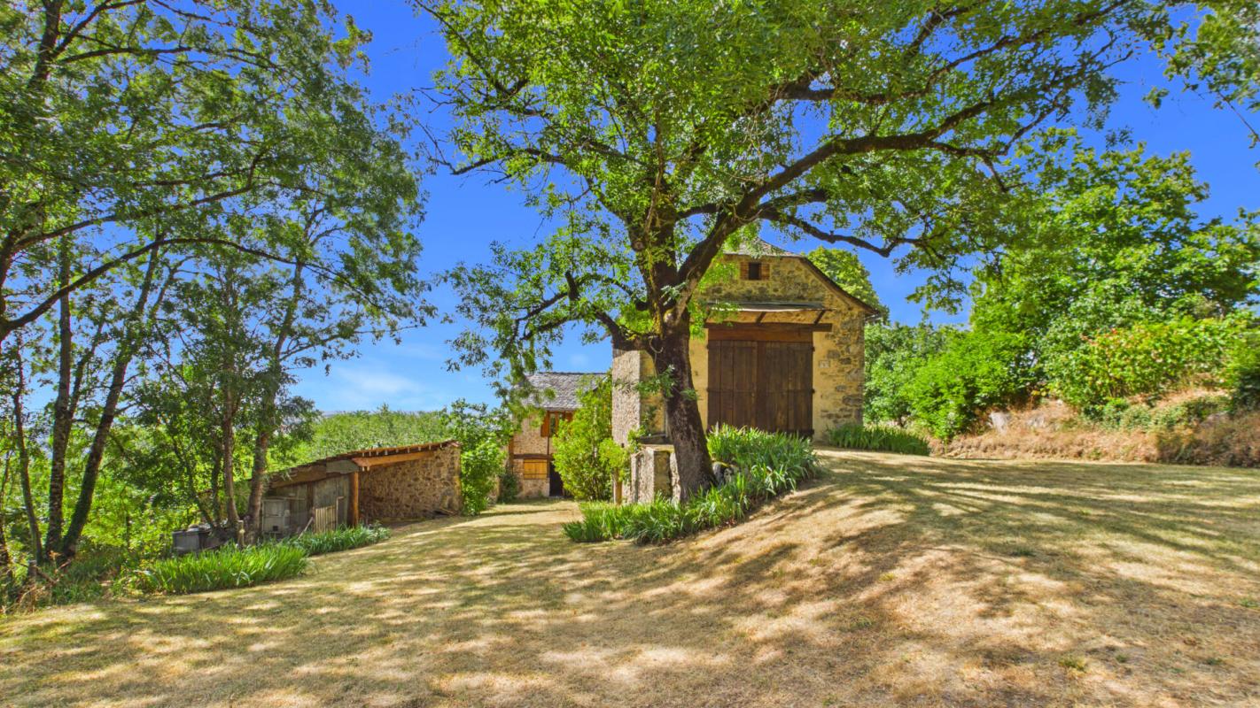 2 bedroom corps de ferme in Le Bas Segala, Aveyron, France