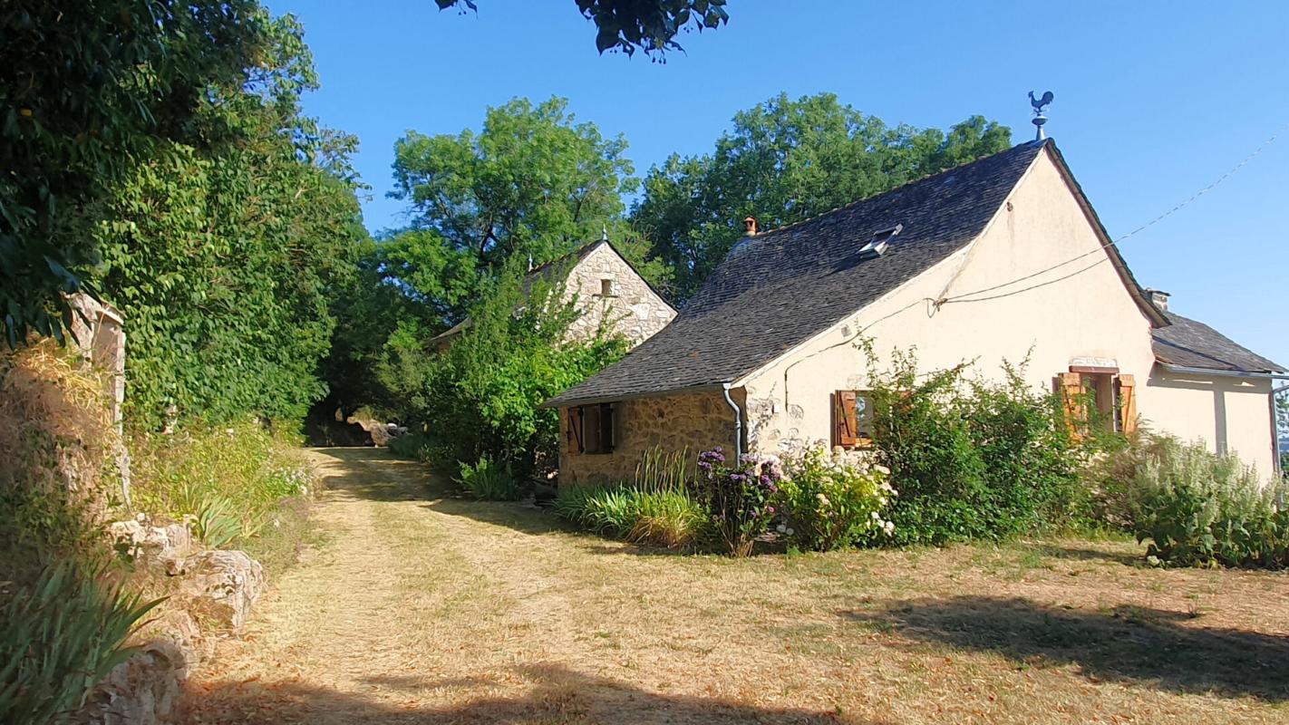 2 bedroom corps de ferme in Le Bas Segala, Aveyron, France