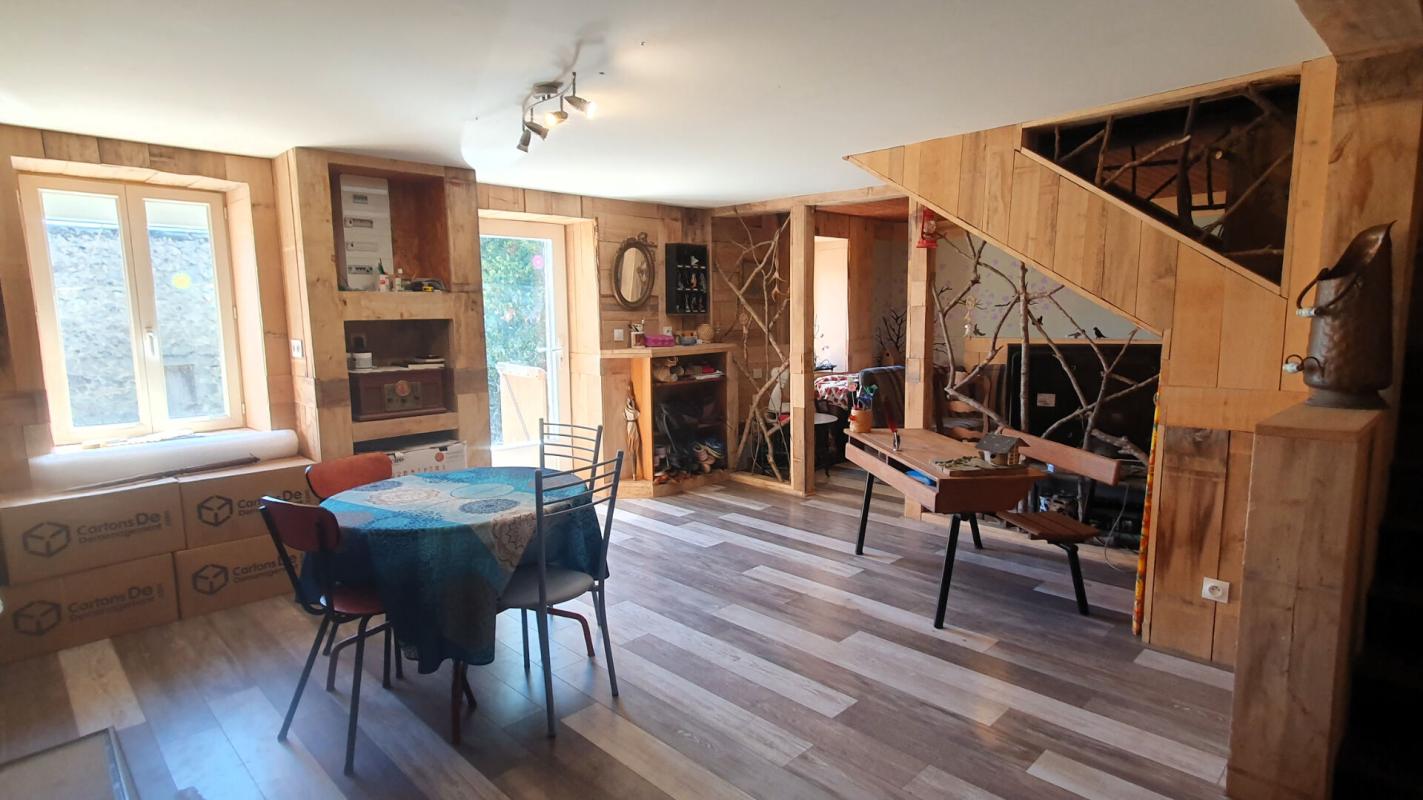 4 bedroom corps de ferme in La Salvetat Peyrales, Aveyron, France