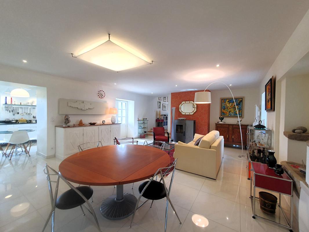 2 bedroom propriete in Lunac, Aveyron, France