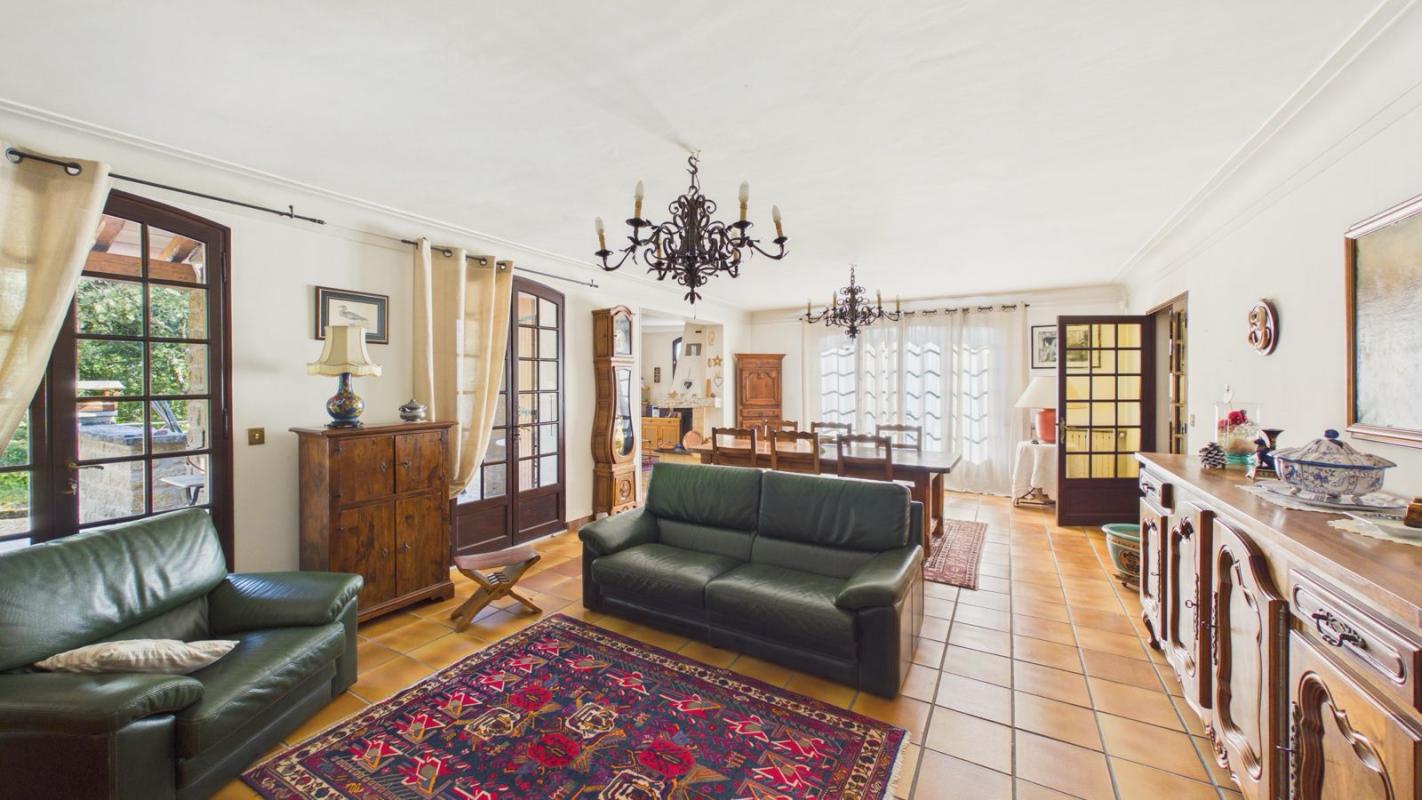 5 bedroom maison individuelle in Mazan, Vaucluse, France
