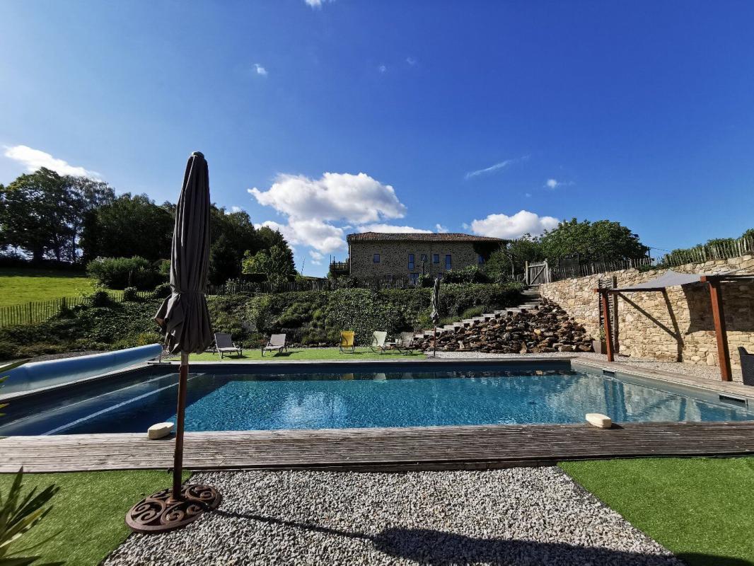 12 bedroom longere in Figeac, Lot, France