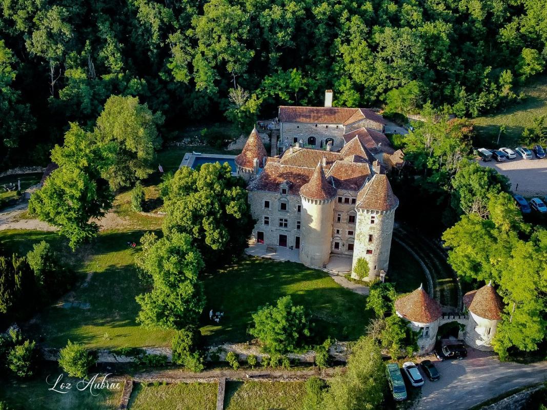19 bedroom chateau in Figeac, Lot, France
