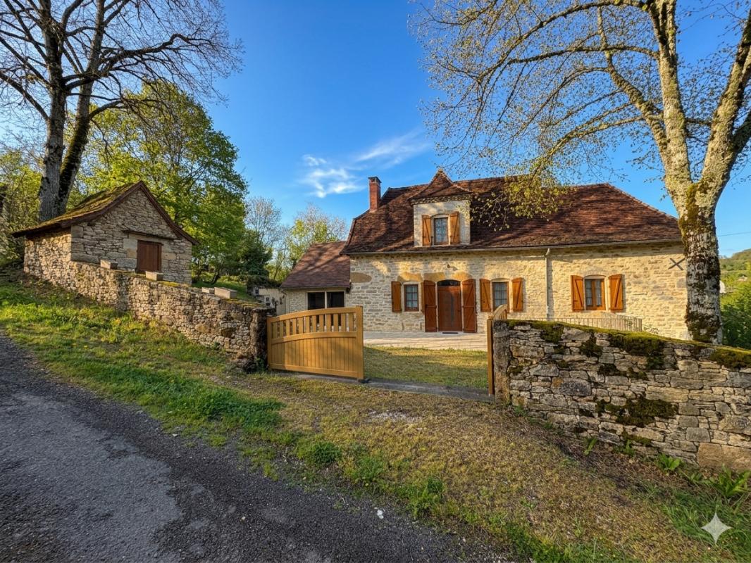 3 bedroom maison en pierres in Lissac Et Mouret, Lot, France