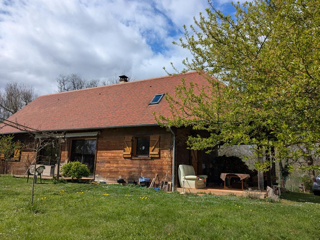 4 bedroom maison en bois in Assier, Lot, France