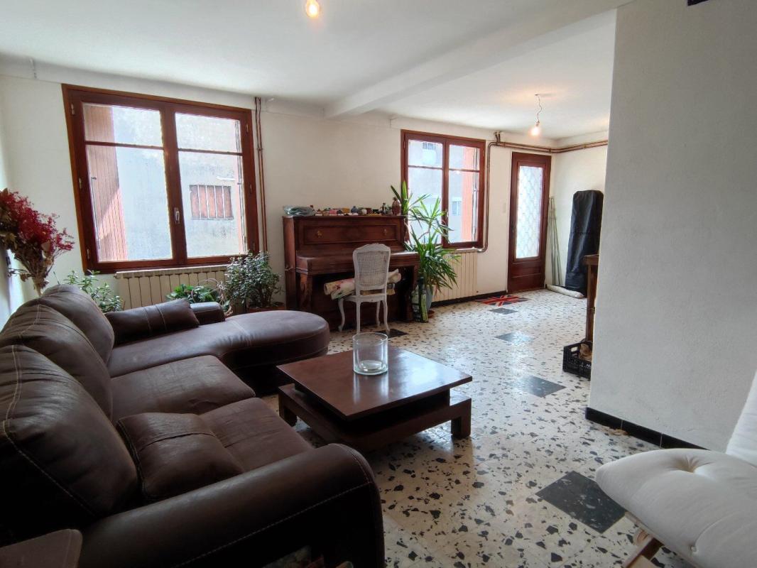 6 bedroom maison in Villeneuve D Olmes, Ariège, France