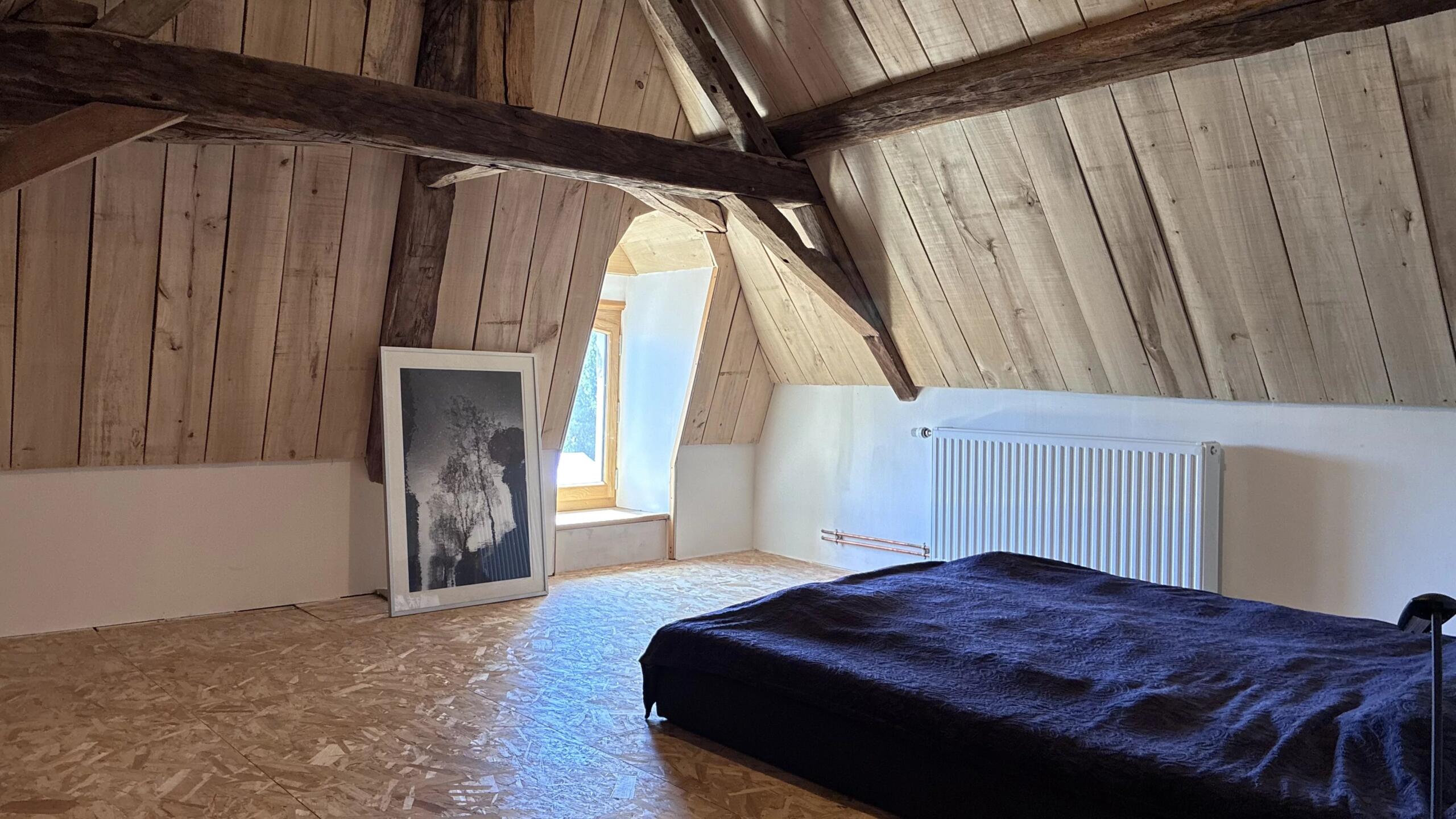 Renovated townhouse, old town Montmorillon, Poitou-Charentes – France – BVI86697