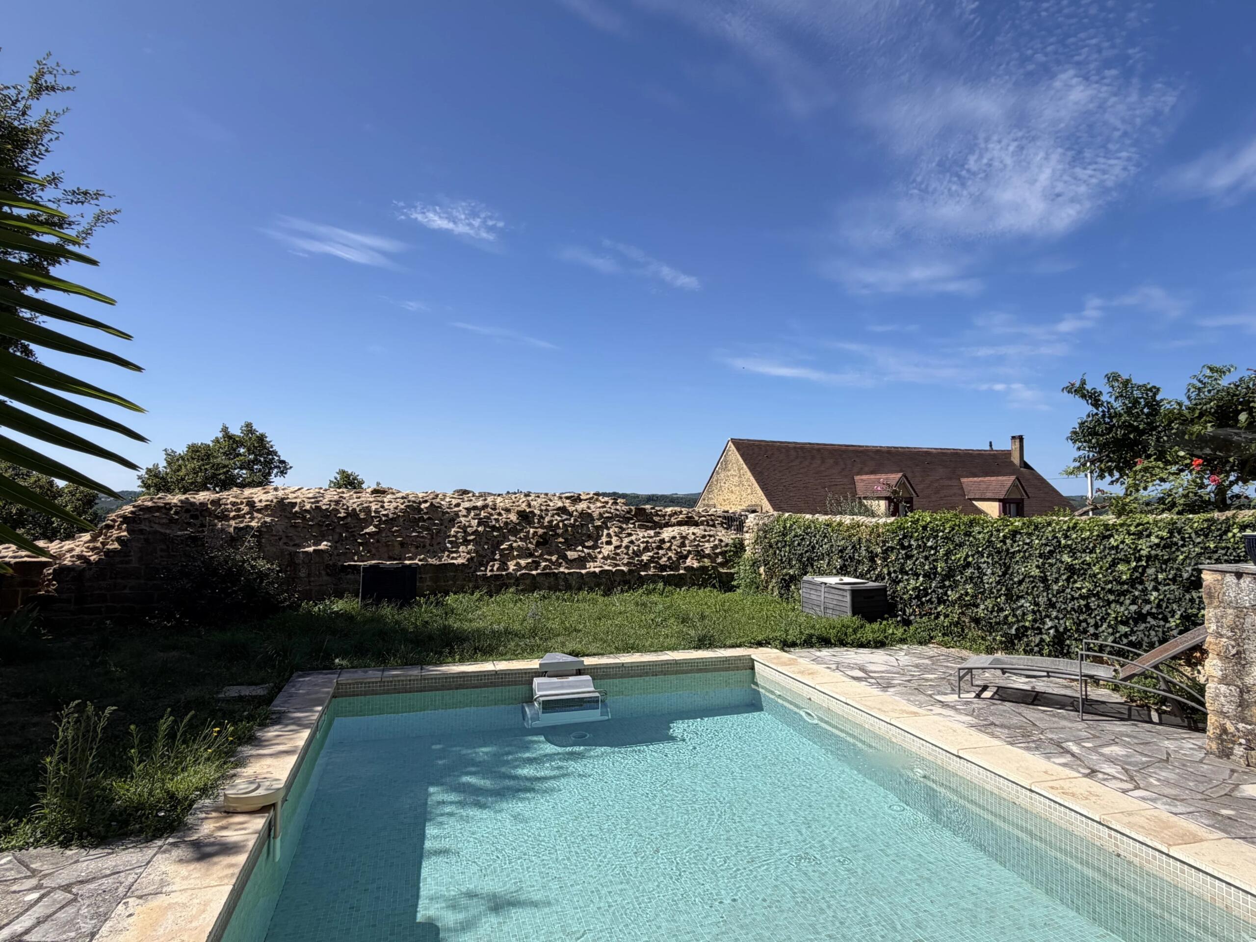 Domme, Périgord Noir – Characterful 4-Bedroom Stone House with Pool and Views, Aquitaine – France – BVI79205