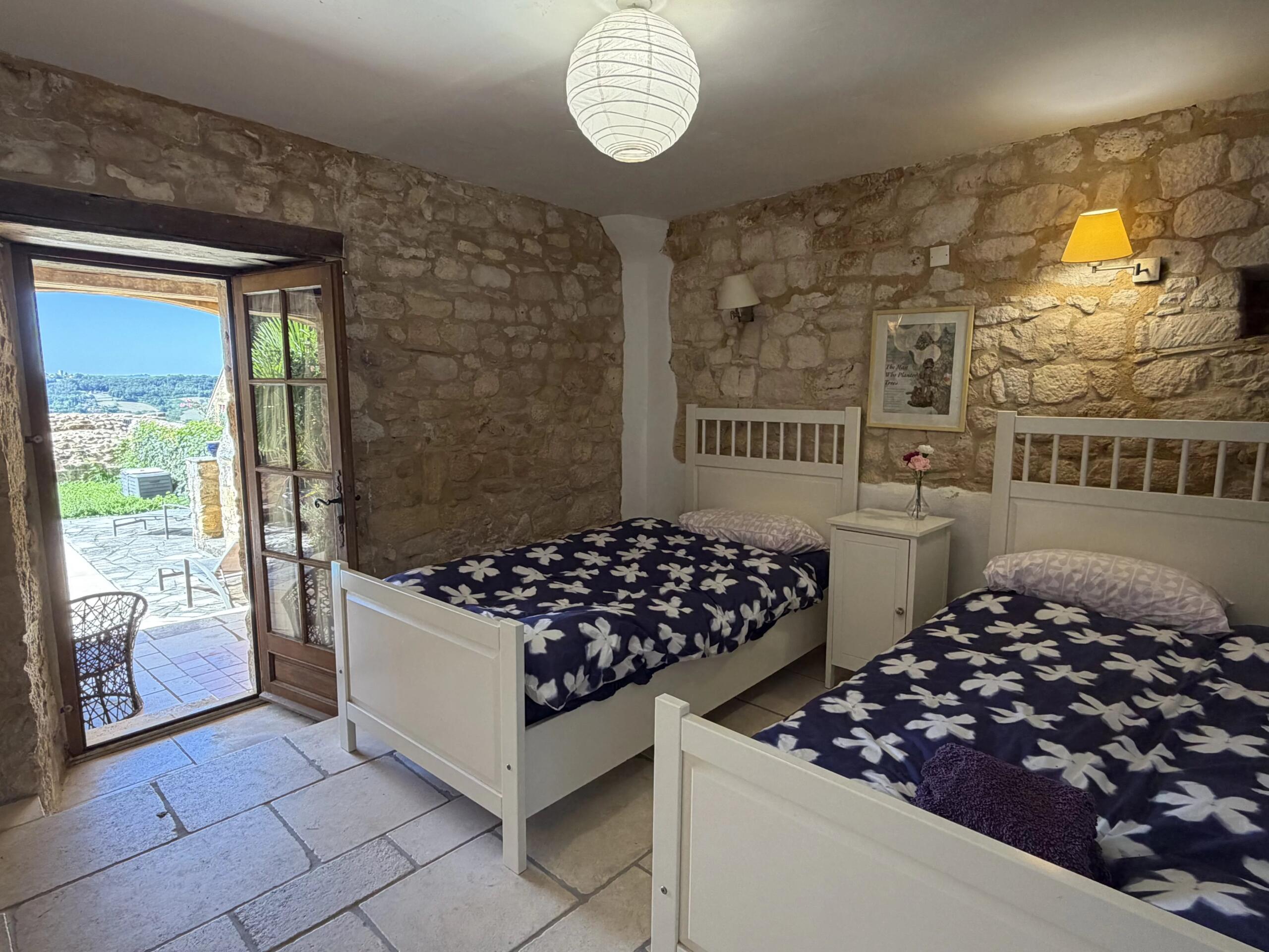 Domme, Périgord Noir – Characterful 4-Bedroom Stone House with Pool and Views, Aquitaine – France – BVI79205