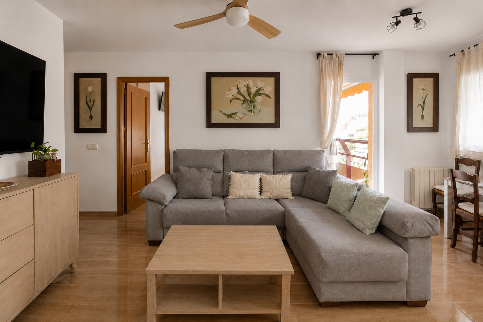 3 bedroom Apartment in Santa Eulalia Del Río, Islas Baleares, Spain – 428-05617P