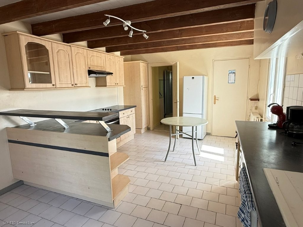 2 bedroom House in Ruffec, France – r7564
