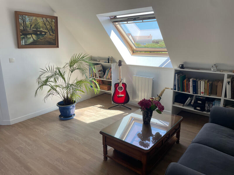Five-Bedroom Coastal Home with Sauna, Hot Tub and Private Garden, 800 Metres from the Sea, Brittany – France