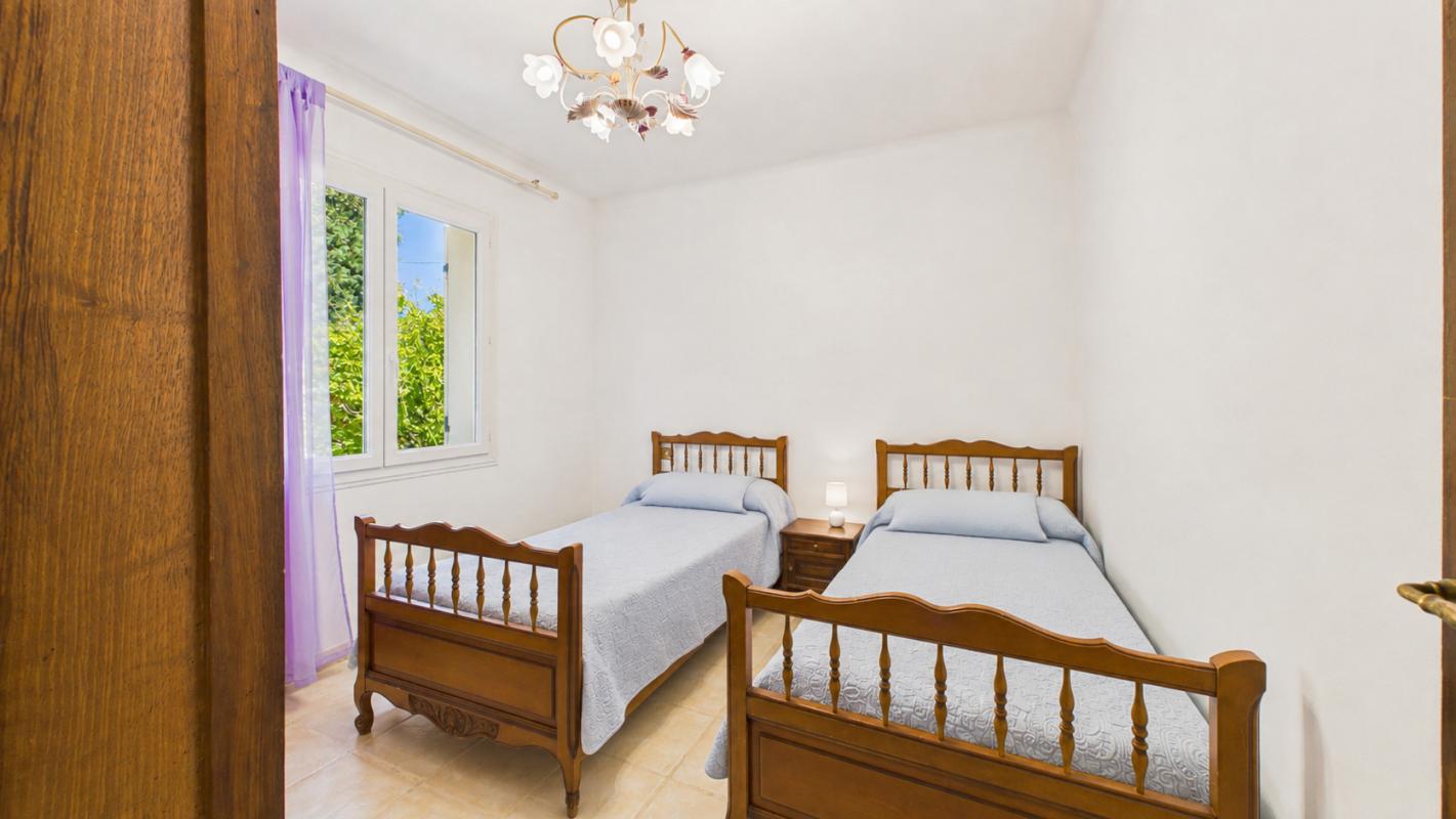 5 bedroom maison in Pernes Les Fontaines, Vaucluse, France