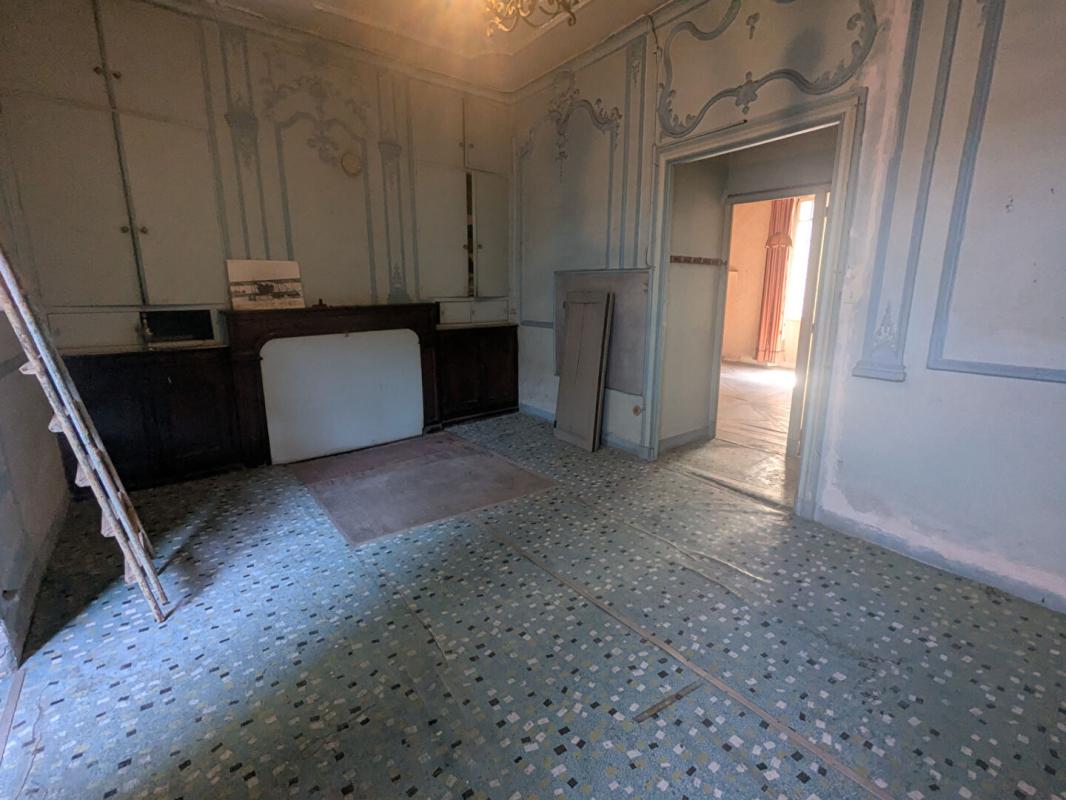 6 bedroom immeuble in Tarascon Sur Ariege, Ariège, France
