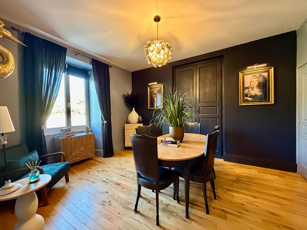 4 bedroom maison de campagne in Vouleme, Vienne, France