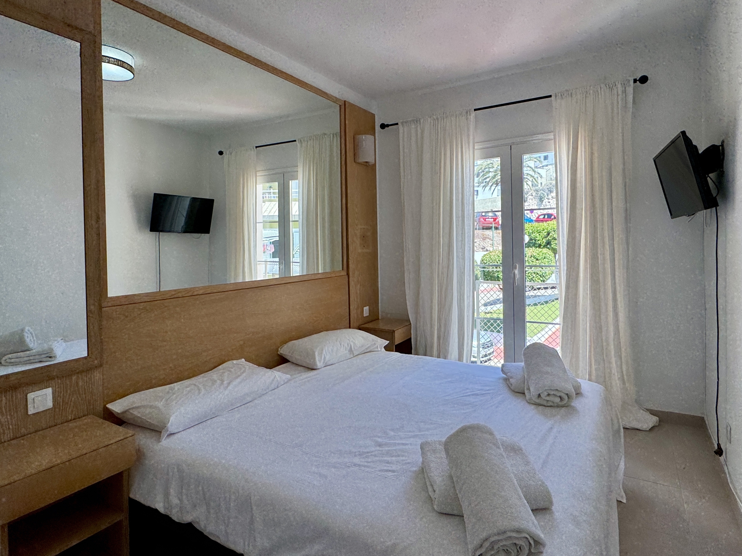 For Sale Stunning 1 Bedroom Apartment in Torviscas, Costa Adeje – OPS1890R
