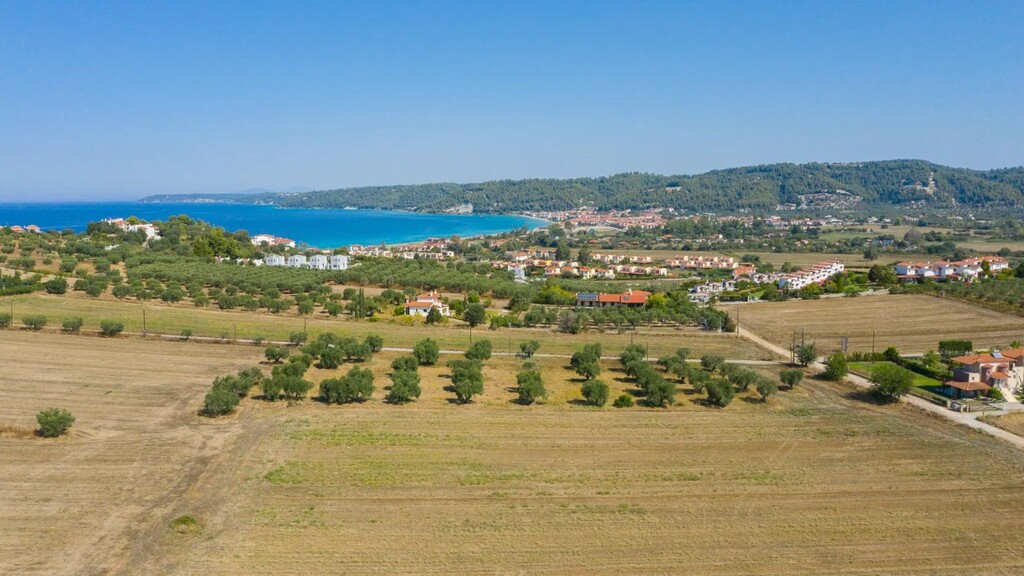 Land in Kassandra, Chalkidiki, Greece – 49699