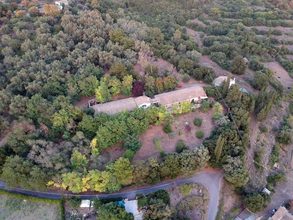Detached house in Corfu, Corfu Prefecture, Greece – 49696