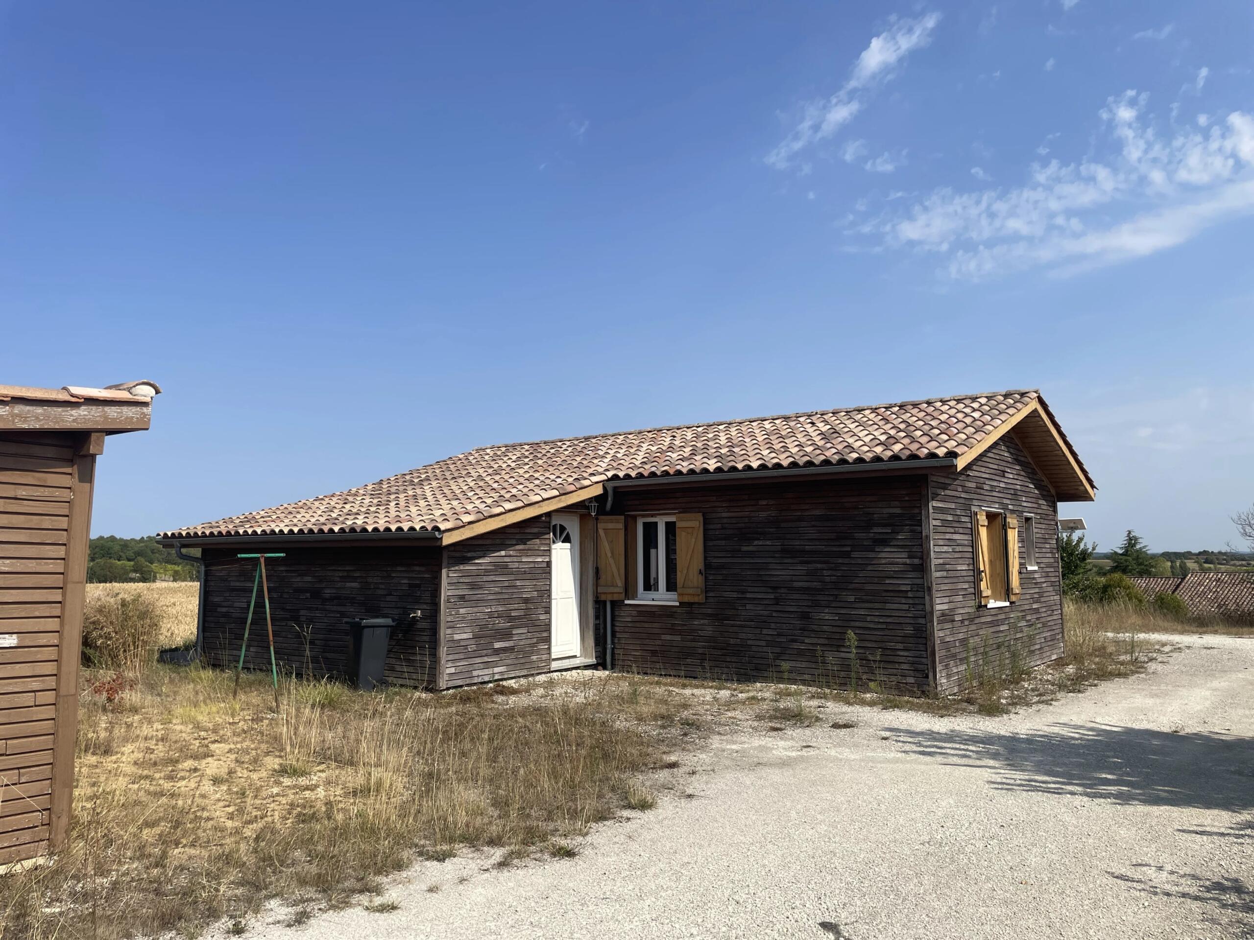 Charming Wooden house close to Villereal, Aquitaine – France – BVI87082