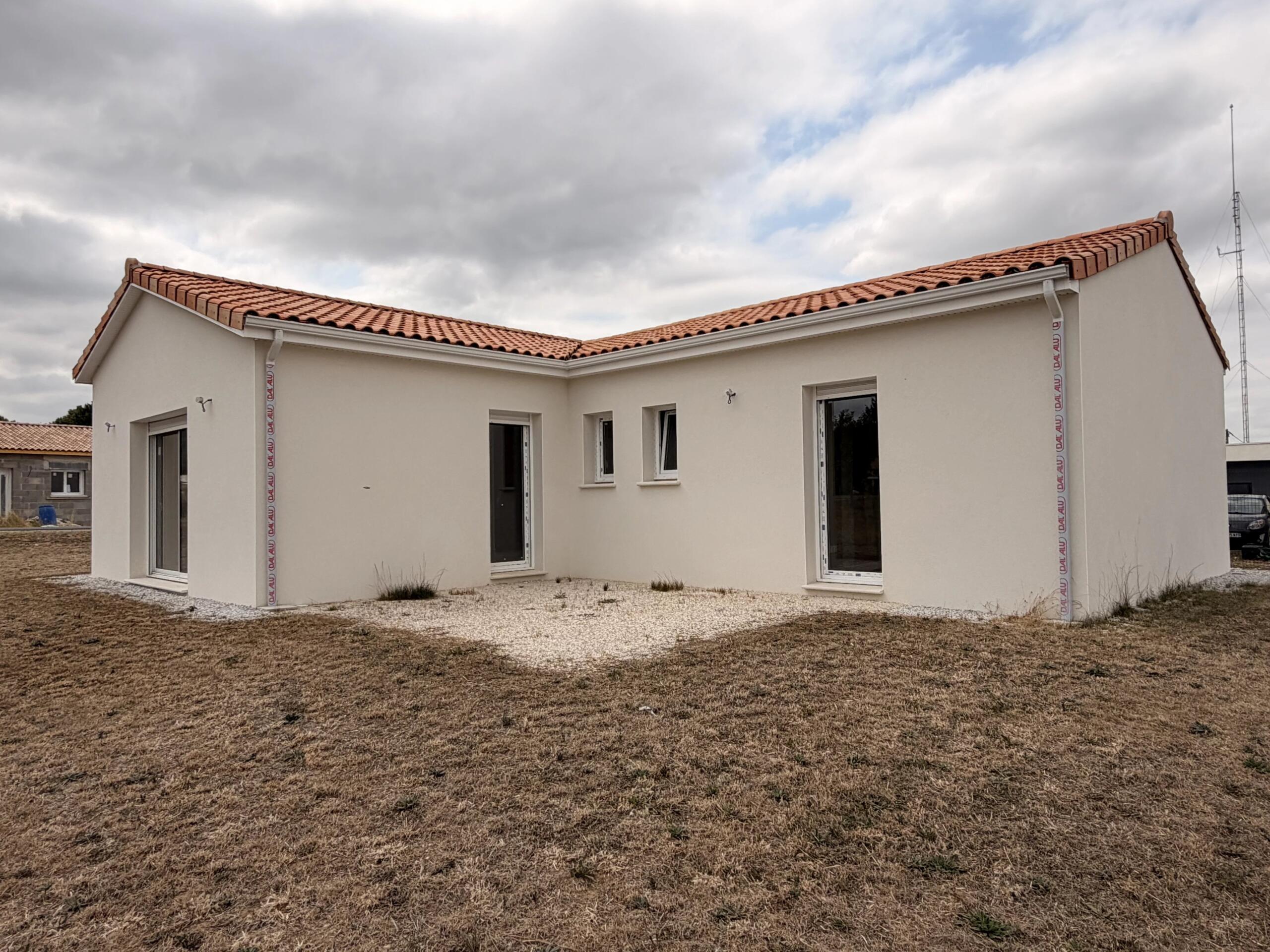 Single-Storey Home in the Heart of Mansle, Aquitaine – France – BVI86847
