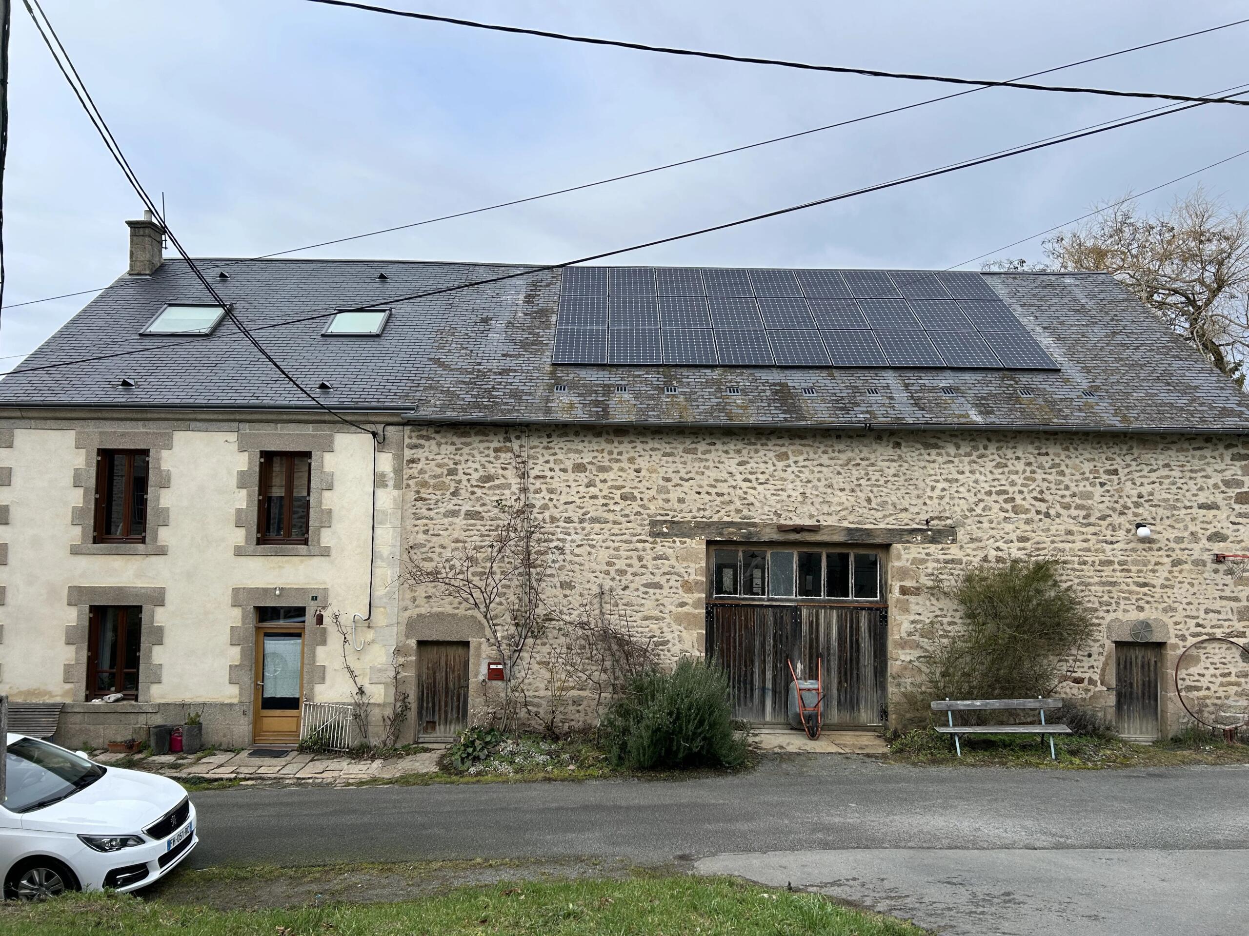 Large family home with artist and pottery studios, Limousin – France – BVI84131