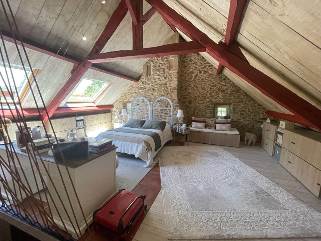 6 bedroom maison in Chamboulive, Corrèze, France