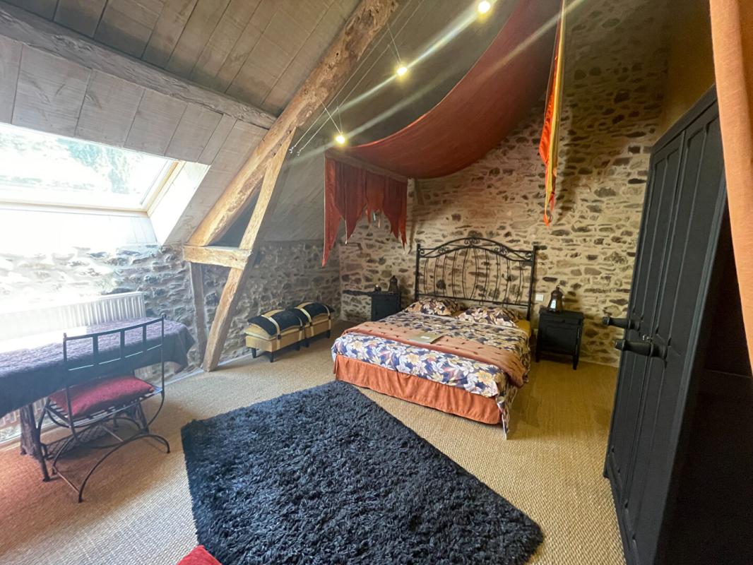 6 bedroom maison in Chamboulive, Corrèze, France