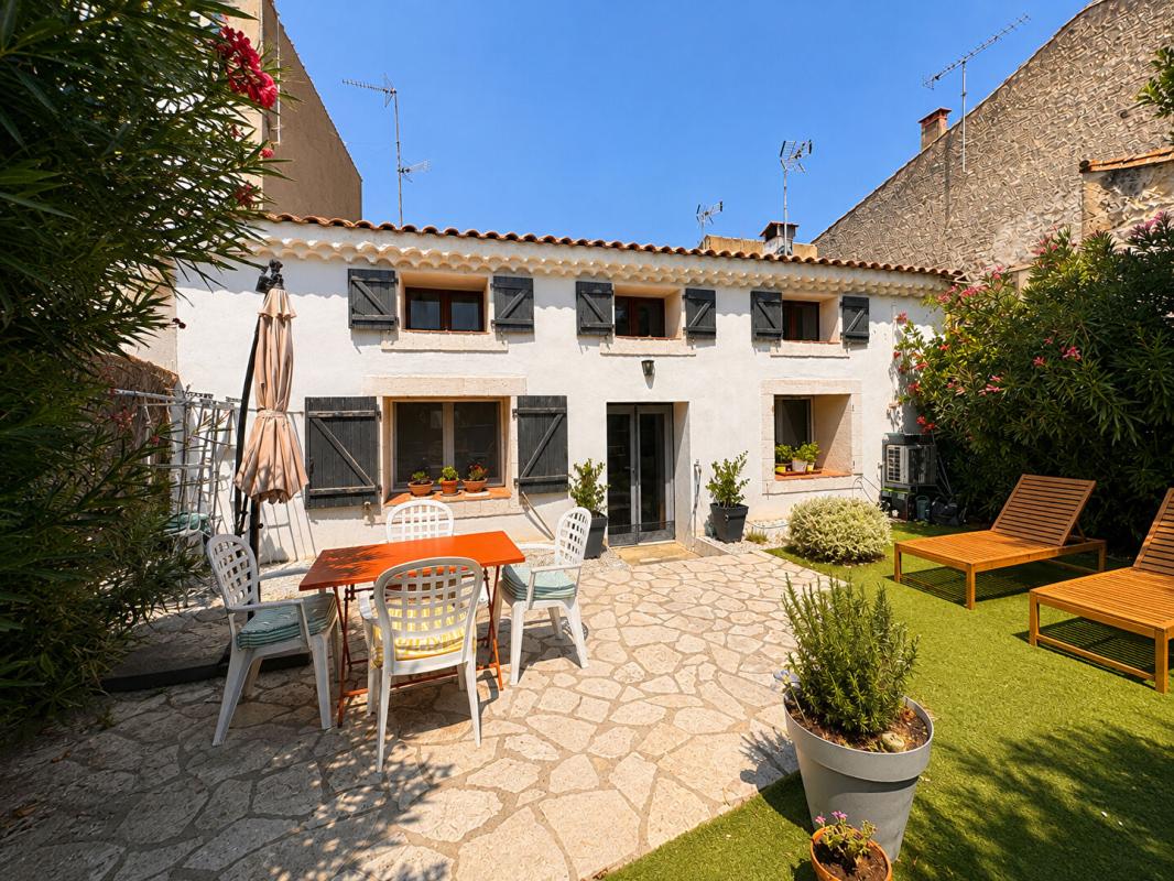 4 bedroom remise in Nezignan L Eveque, Hérault, France