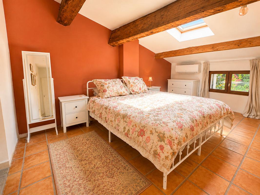 4 bedroom remise in Nezignan L Eveque, Hérault, France