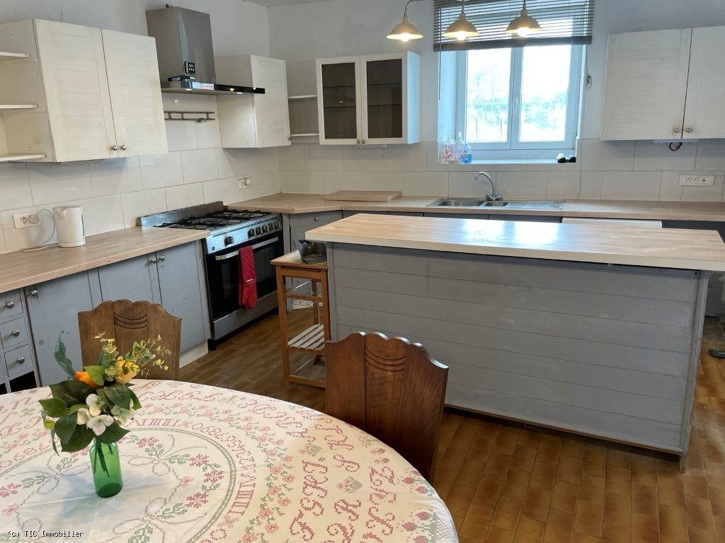 1 bedroom House in Ruffec, France – r7576