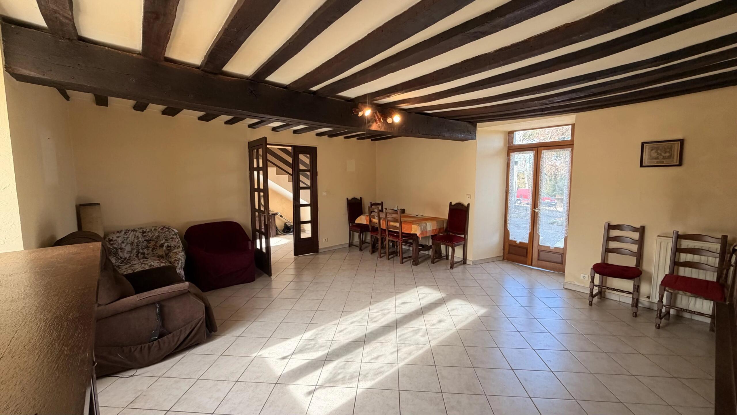 Large village house with a barn!, Poitou-Charentes – France – BVI86976