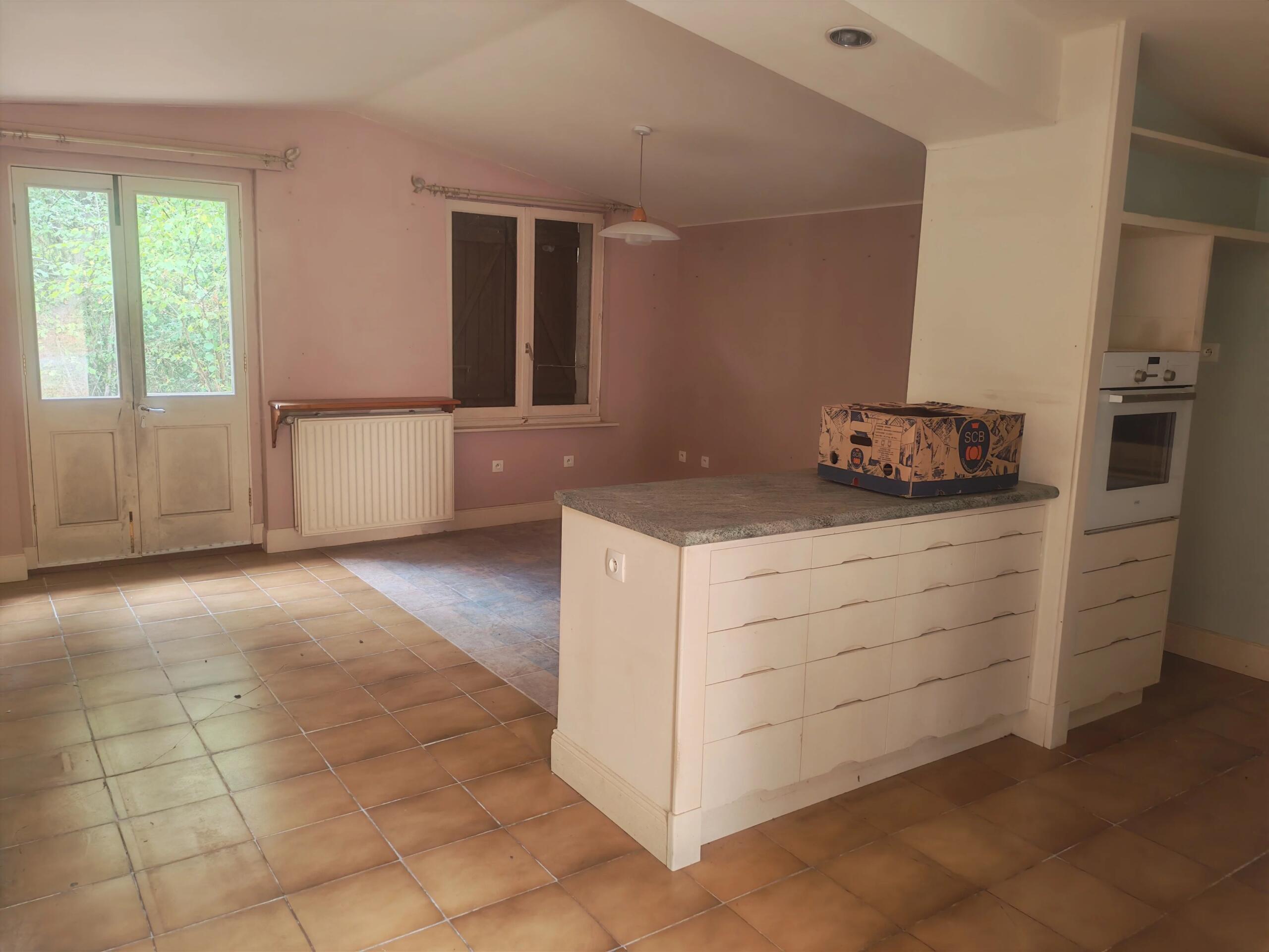 A Character property full of potential, Midi-Pyrénées – France – BVI86708