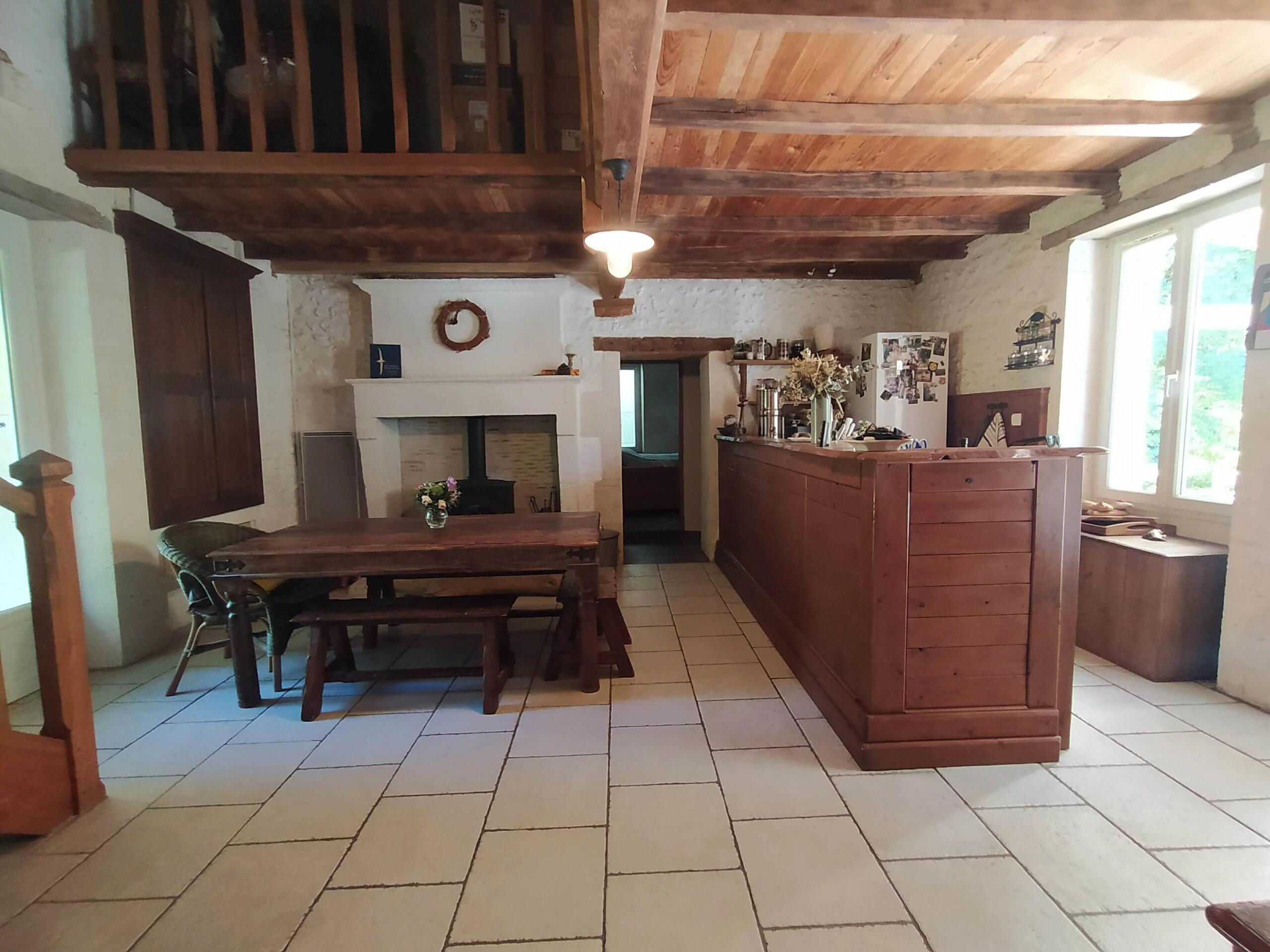 Off the beaten track!, Aquitaine – France – BVI86023