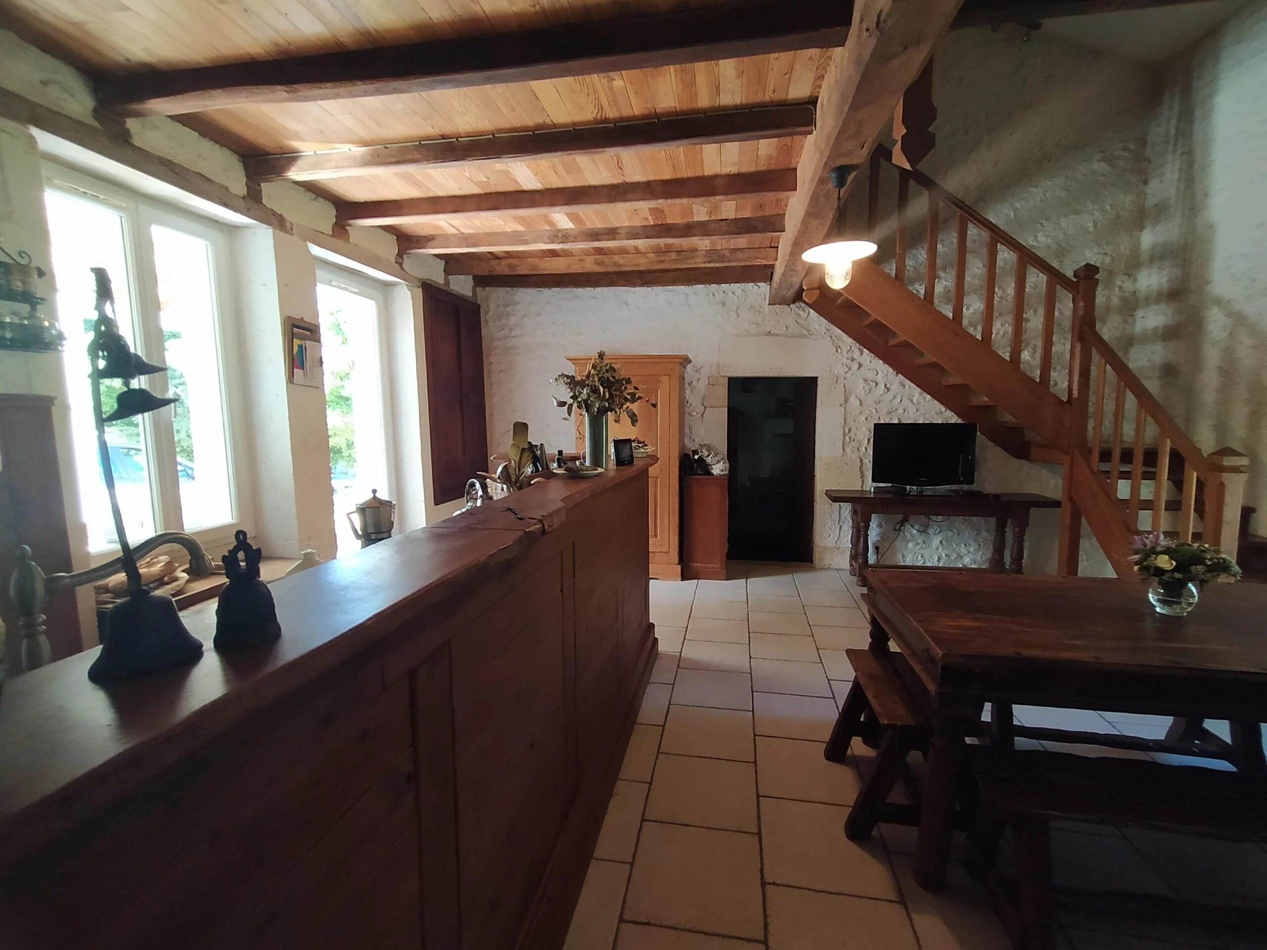 Off the beaten track!, Aquitaine – France – BVI86023