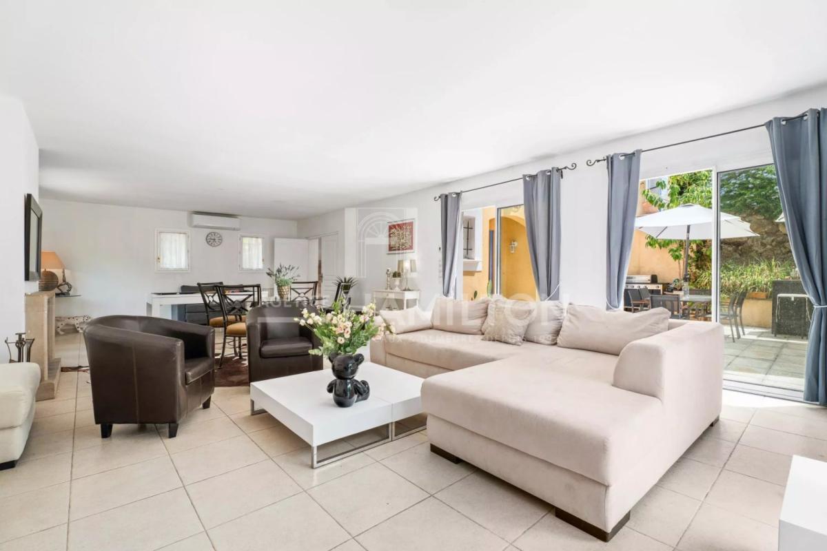 6 bedroom villa in Biot, Alpes-Maritimes, France