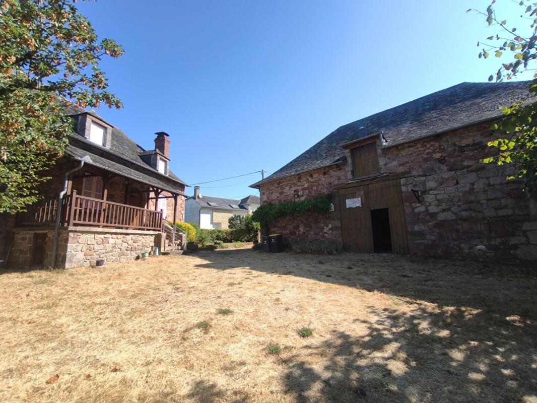 3 bedroom maison in Saint Solve, Corrèze, France
