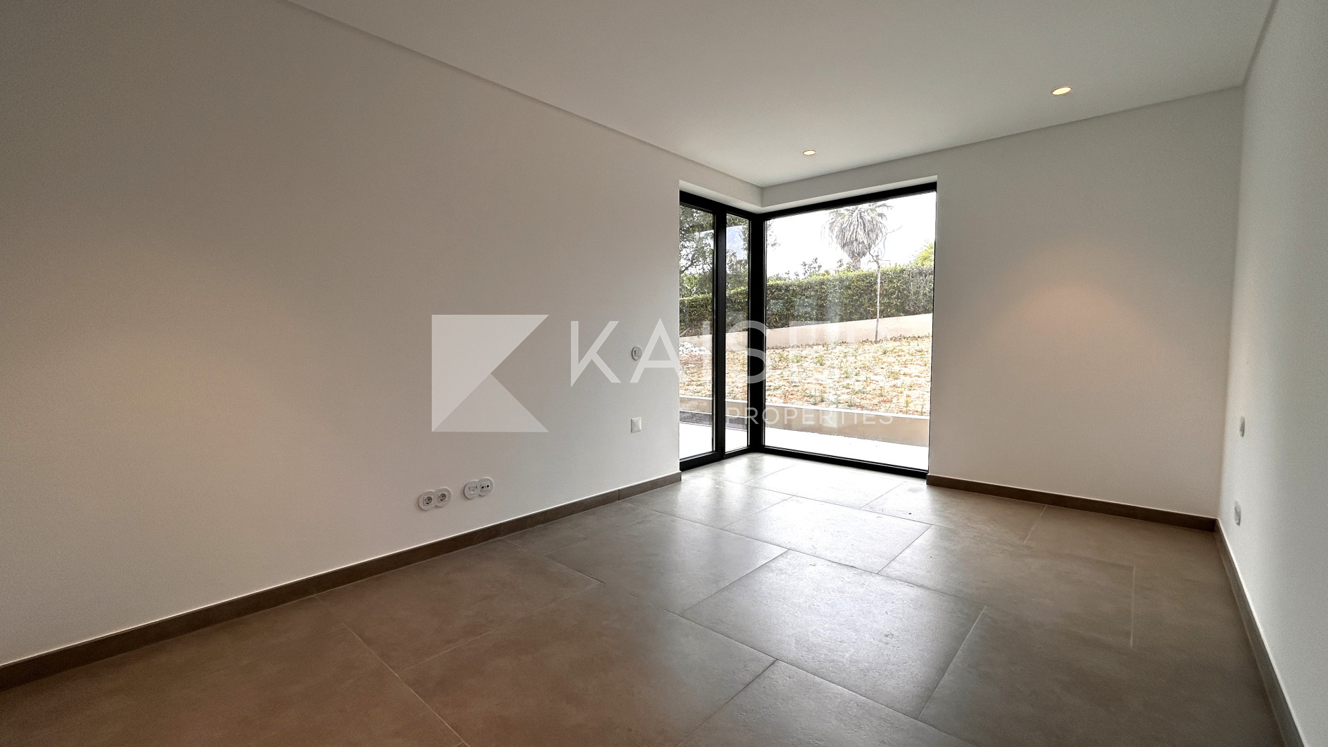 4 bedroom Villa house in Carvoeiro, Portugal – KP1301Z
