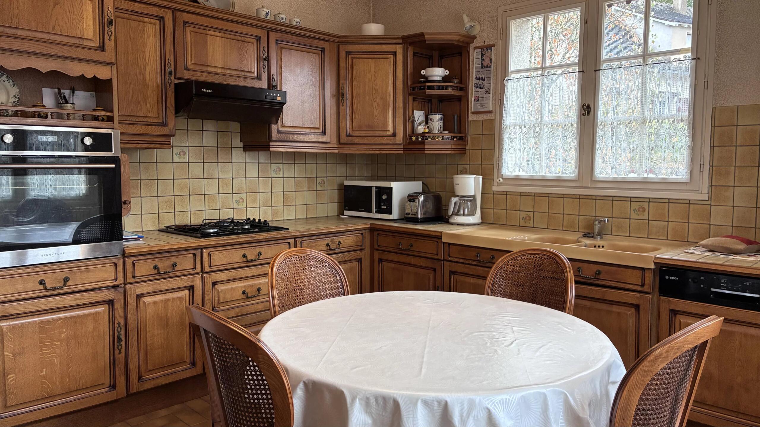 Large edge of village house, Centre – France – BVI87038