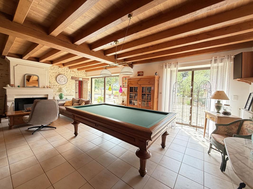 4 bedroom propriete in Nanteuil En Vallee, Charente, France