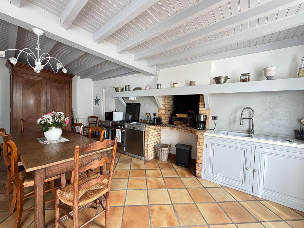 4 bedroom propriete in Nanteuil En Vallee, Charente, France
