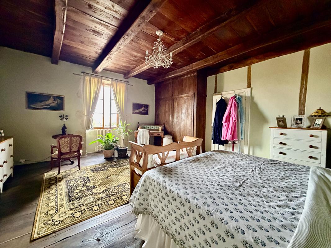 4 bedroom maison a renover in Chatain, Vienne, France